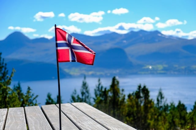 norská vlajka
